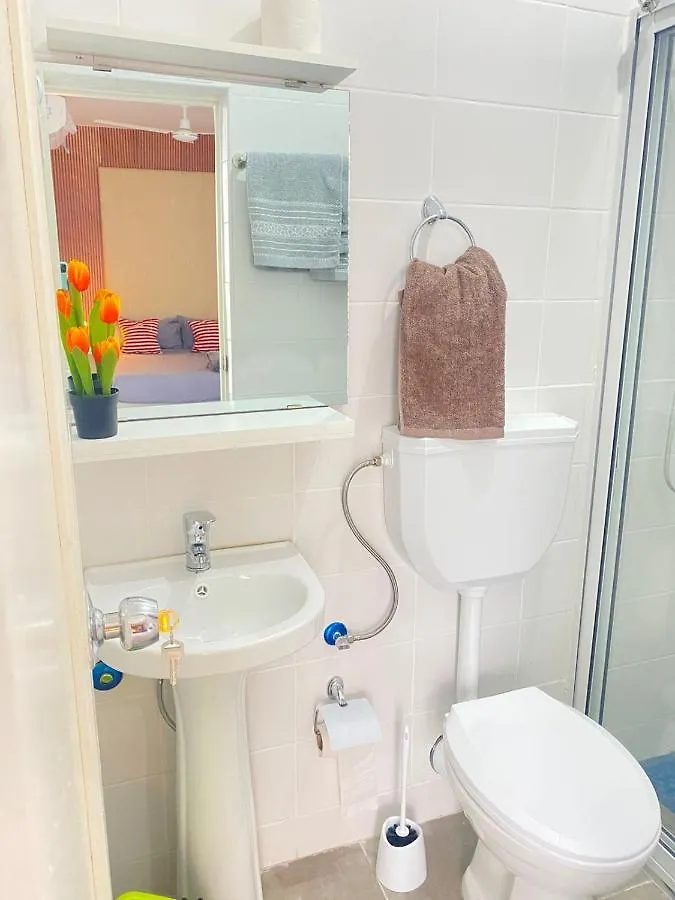 Quarto Nº7 Familia Veiga - Central Praia Apartamento