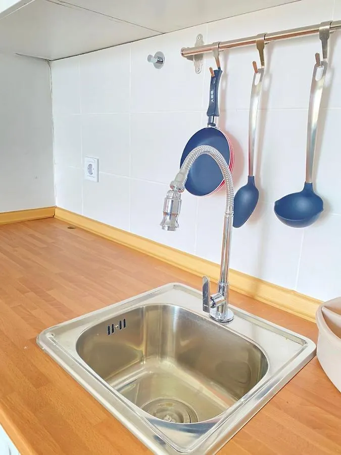 Quarto Nº7 Familia Veiga - Central Praia Apartmán